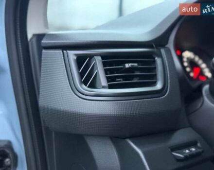 Синій Рено Трафік, об'ємом двигуна 2 л та пробігом 52 тис. км за 19700 $, фото 20 на Automoto.ua