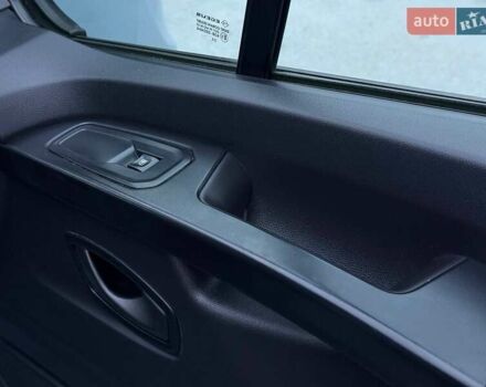 Синій Рено Трафік, об'ємом двигуна 2 л та пробігом 52 тис. км за 19700 $, фото 38 на Automoto.ua