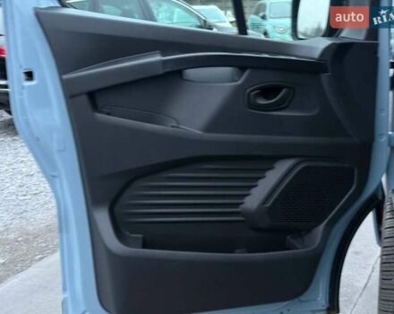 Синій Рено Трафік, об'ємом двигуна 2 л та пробігом 52 тис. км за 19700 $, фото 14 на Automoto.ua