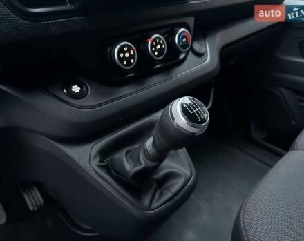 Синій Рено Трафік, об'ємом двигуна 2 л та пробігом 52 тис. км за 19700 $, фото 25 на Automoto.ua