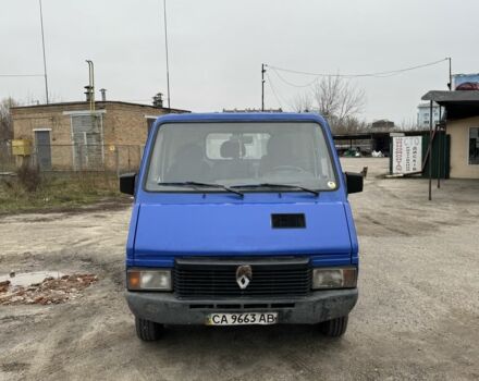 Синий Рено Трафик, объемом двигателя 2.1 л и пробегом 200 тыс. км за 850 $, фото 1 на Automoto.ua