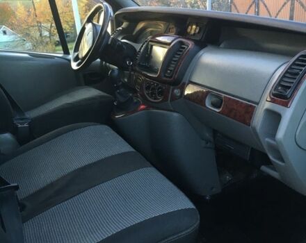 Рено Трафик 2002 в Черновцах на Automoto.ua Синий Рено Трафик, объемом двигателя 1.9 л и пробегом 438 тыс. км за 7600 $, фото 7 на Automoto.ua