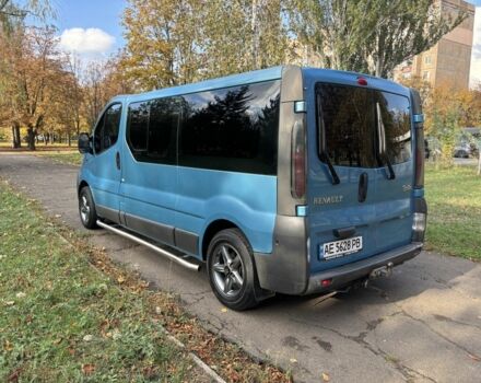 Синий Рено Трафик, объемом двигателя 1.9 л и пробегом 360 тыс. км за 8400 $, фото 6 на Automoto.ua