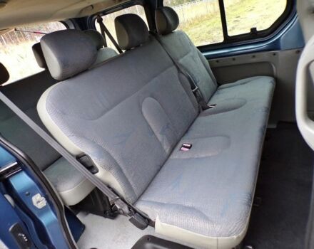 Синий Рено Трафик, объемом двигателя 2.5 л и пробегом 286 тыс. км за 6410 $, фото 15 на Automoto.ua