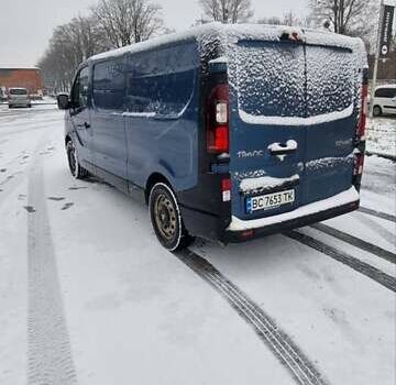Синий Рено Трафик, объемом двигателя 2 л и пробегом 109 тыс. км за 24900 $, фото 3 на Automoto.ua