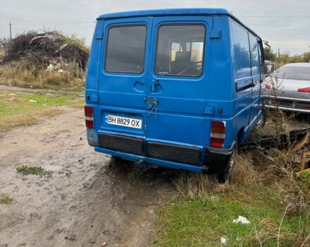 Синій Рено Трафік, об'ємом двигуна 1.7 л та пробігом 100 тис. км за 1500 $, фото 4 на Automoto.ua