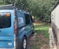 Синий Рено Трафик, объемом двигателя 1.9 л и пробегом 320 тыс. км за 6800 $, фото 2 на Automoto.ua