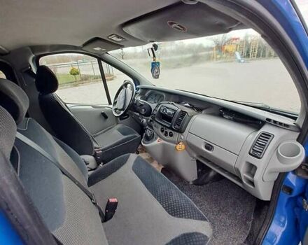 Синий Рено Трафик, объемом двигателя 1.9 л и пробегом 410 тыс. км за 6500 $, фото 13 на Automoto.ua