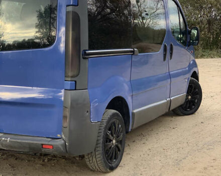 Рено Трафик 2002 в Яворове на Automoto.ua Синий Рено Трафик, объемом двигателя 1.9 л и пробегом 330 тыс. км за 4650 $, фото 4 на Automoto.ua