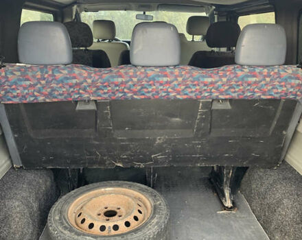 Рено Трафик 2002 в Яворове на Automoto.ua Синий Рено Трафик, объемом двигателя 1.9 л и пробегом 330 тыс. км за 4650 $, фото 11 на Automoto.ua