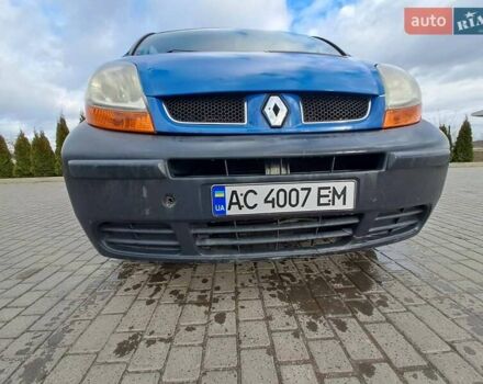 Синий Рено Трафик, объемом двигателя 1.9 л и пробегом 410 тыс. км за 6500 $, фото 3 на Automoto.ua