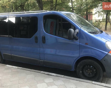 Синий Рено Трафик, объемом двигателя 1.9 л и пробегом 414 тыс. км за 6500 $, фото 4 на Automoto.ua