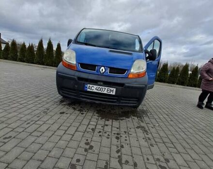 Синий Рено Трафик, объемом двигателя 1.9 л и пробегом 410 тыс. км за 6500 $, фото 2 на Automoto.ua