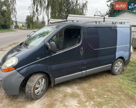 Синий Рено Трафик, объемом двигателя 1.87 л и пробегом 378 тыс. км за 3300 $, фото 3 на Automoto.ua