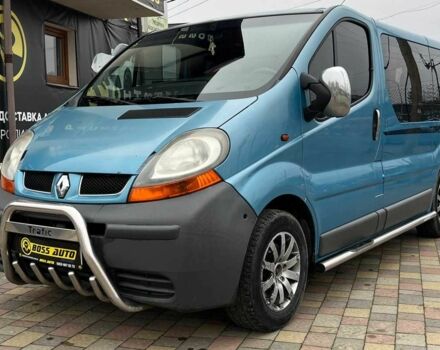 Синий Рено Трафик, объемом двигателя 1.9 л и пробегом 363 тыс. км за 6250 $, фото 2 на Automoto.ua