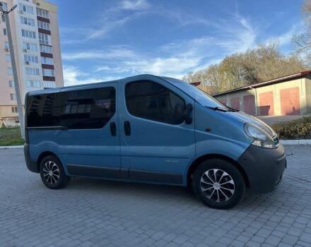 Синий Рено Трафик, объемом двигателя 1.9 л и пробегом 220 тыс. км за 7200 $, фото 3 на Automoto.ua