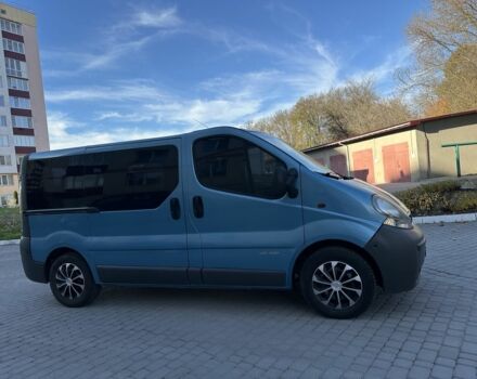 Синий Рено Трафик, объемом двигателя 1.9 л и пробегом 220 тыс. км за 7200 $, фото 4 на Automoto.ua
