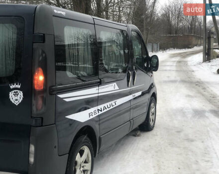 Синий Рено Трафик, объемом двигателя 1.9 л и пробегом 350 тыс. км за 5850 $, фото 14 на Automoto.ua