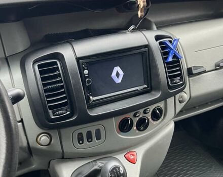 Синій Рено Трафік, об'ємом двигуна 1.9 л та пробігом 278 тис. км за 8900 $, фото 46 на Automoto.ua