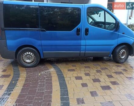 Рено Трафик 2005 в Тернополе на Automoto.ua Синий Рено Трафик, объемом двигателя 1.9 л и пробегом 238 тыс. км за 6200 $, фото 3 на Automoto.ua