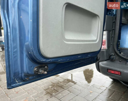 Синій Рено Трафік, об'ємом двигуна 1.9 л та пробігом 277 тис. км за 8900 $, фото 53 на Automoto.ua
