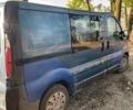 Синий Рено Трафик, объемом двигателя 1.9 л и пробегом 300 тыс. км за 5200 $, фото 3 на Automoto.ua