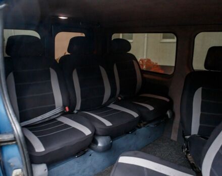 Синій Рено Трафік, об'ємом двигуна 1.9 л та пробігом 400 тис. км за 8200 $, фото 19 на Automoto.ua