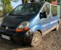 Синий Рено Трафик, объемом двигателя 1.9 л и пробегом 300 тыс. км за 6800 $, фото 1 на Automoto.ua