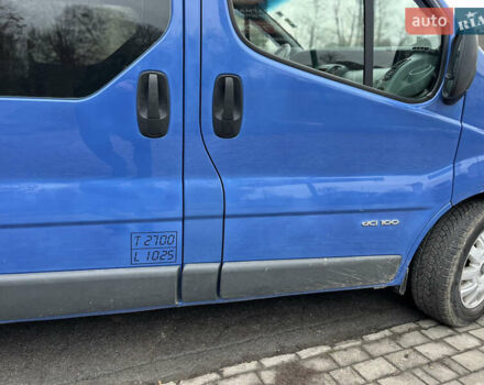 Синий Рено Трафик, объемом двигателя 1.87 л и пробегом 286 тыс. км за 7800 $, фото 5 на Automoto.ua