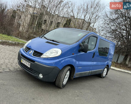 Синий Рено Трафик, объемом двигателя 1.87 л и пробегом 286 тыс. км за 7800 $, фото 1 на Automoto.ua