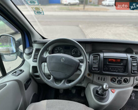 Синий Рено Трафик, объемом двигателя 1.87 л и пробегом 286 тыс. км за 7800 $, фото 14 на Automoto.ua