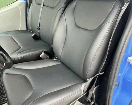 Синий Рено Трафик, объемом двигателя 2.46 л и пробегом 368 тыс. км за 9600 $, фото 18 на Automoto.ua