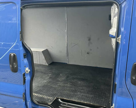 Синий Рено Трафик, объемом двигателя 2.46 л и пробегом 368 тыс. км за 9600 $, фото 30 на Automoto.ua