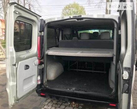 Синій Рено Трафік, об'ємом двигуна 2 л та пробігом 486 тис. км за 7800 $, фото 10 на Automoto.ua