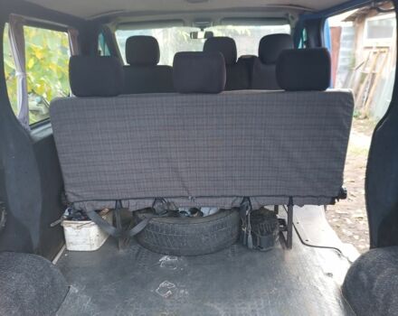 Синій Рено Трафік, об'ємом двигуна 1.9 л та пробігом 375 тис. км за 5713 $, фото 4 на Automoto.ua