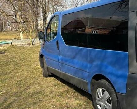 Синий Рено Трафик, объемом двигателя 1.9 л и пробегом 364 тыс. км за 8000 $, фото 3 на Automoto.ua