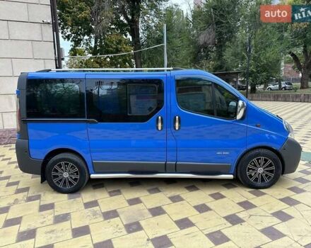 Синий Рено Трафик, объемом двигателя 1.87 л и пробегом 380 тыс. км за 8000 $, фото 36 на Automoto.ua