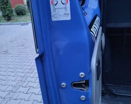 Синій Рено Трафік, об'ємом двигуна 2 л та пробігом 267 тис. км за 9990 $, фото 98 на Automoto.ua