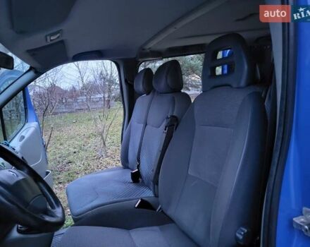 Синій Рено Трафік, об'ємом двигуна 2 л та пробігом 267 тис. км за 9990 $, фото 93 на Automoto.ua