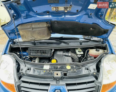 Синій Рено Трафік, об'ємом двигуна 2.5 л та пробігом 311 тис. км за 8500 $, фото 12 на Automoto.ua