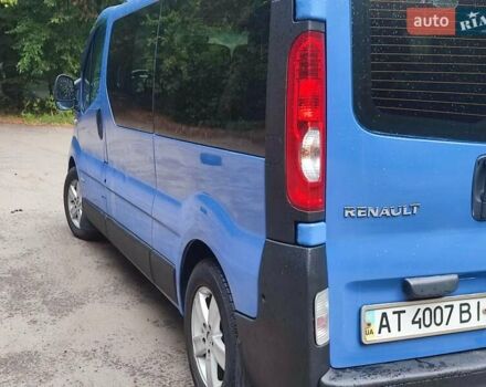Синий Рено Трафик, объемом двигателя 2 л и пробегом 440 тыс. км за 9100 $, фото 3 на Automoto.ua