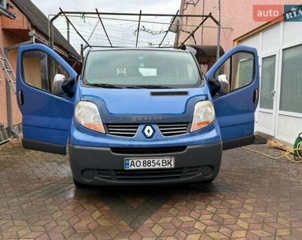 Синий Рено Трафик, объемом двигателя 2 л и пробегом 322 тыс. км за 6500 $, фото 1 на Automoto.ua
