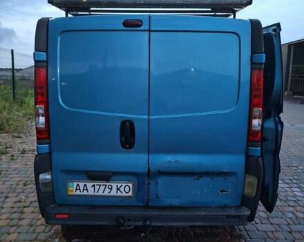 Синій Рено Трафік, об'ємом двигуна 2 л та пробігом 435 тис. км за 5800 $, фото 4 на Automoto.ua