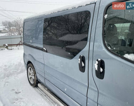 Синий Рено Трафик, объемом двигателя 2.46 л и пробегом 327 тыс. км за 12876 $, фото 3 на Automoto.ua