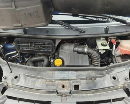 Синий Рено Трафик, объемом двигателя 2 л и пробегом 340 тыс. км за 10000 $, фото 6 на Automoto.ua