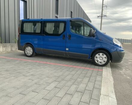 Синій Рено Трафік, об'ємом двигуна 2 л та пробігом 216 тис. км за 8500 $, фото 2 на Automoto.ua