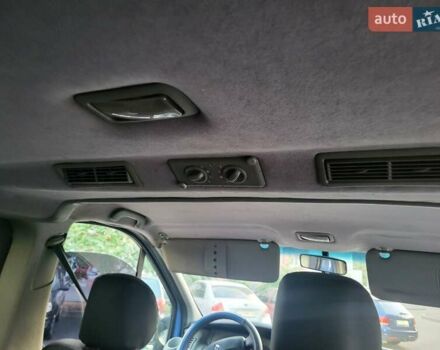 Синий Рено Трафик, объемом двигателя 2 л и пробегом 410 тыс. км за 10999 $, фото 17 на Automoto.ua