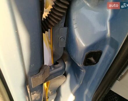 Синий Рено Трафик, объемом двигателя 2 л и пробегом 491 тыс. км за 9000 $, фото 6 на Automoto.ua
