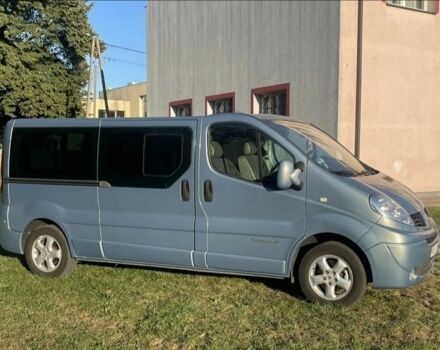 Синій Рено Трафік, об'ємом двигуна 2 л та пробігом 200 тис. км за 7300 $, фото 4 на Automoto.ua