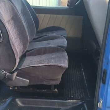 Синий Рено Трафик, объемом двигателя 2 л и пробегом 464 тыс. км за 12000 $, фото 6 на Automoto.ua